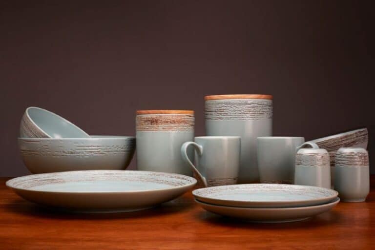 38Pc Montana Dinner Set - Image 2