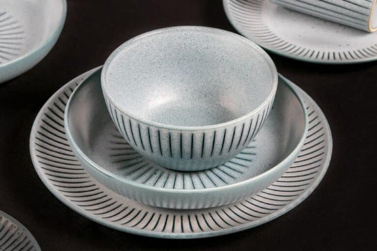 40Pc Blue Ray Dinner Set - Image 3