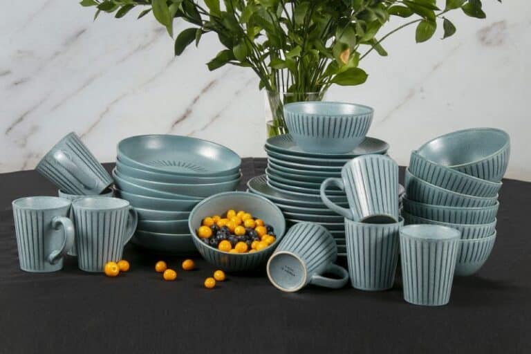 40Pc Blue Ray Dinner Set - Image 2