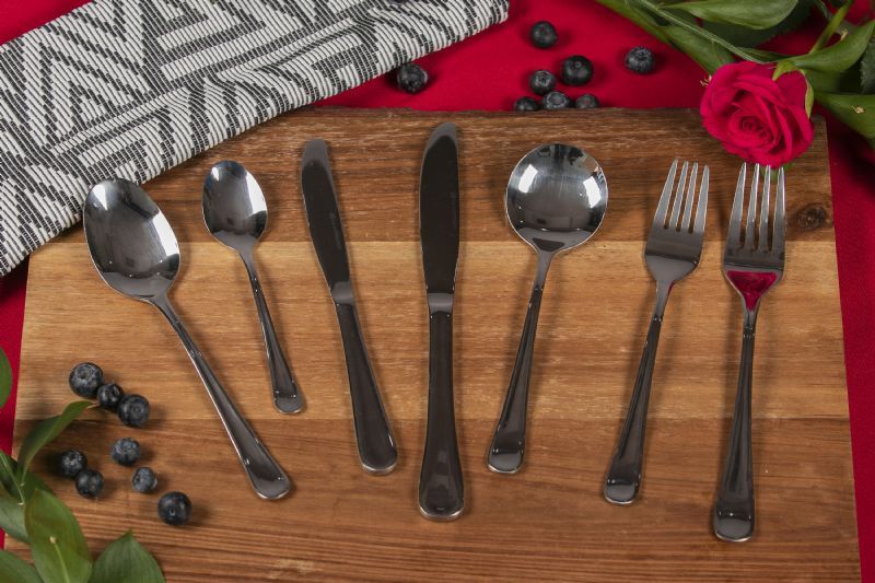 28Pc Cutlery - Image 1
