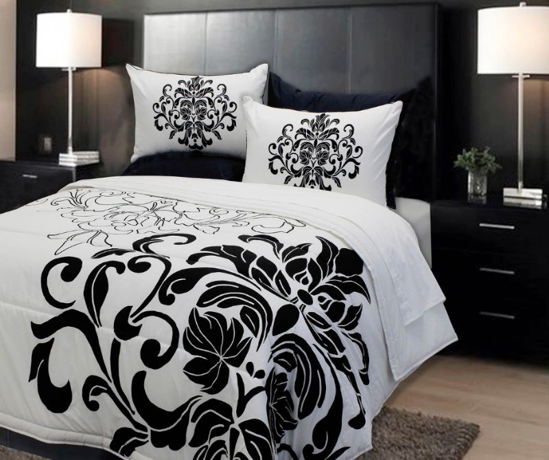 Morobane Comforter - Image 1