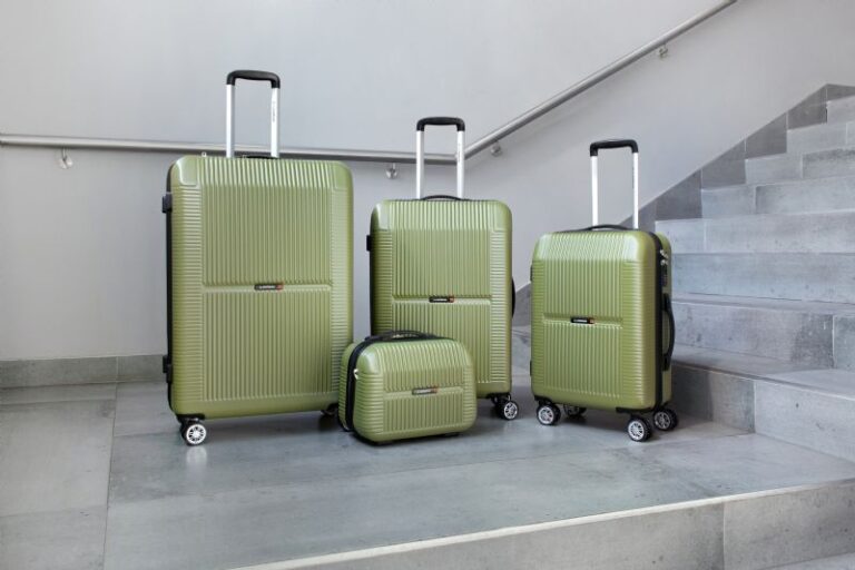4Pc Olive Luggage Set - Image 1