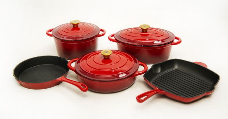 Ombre Red 8pc Baobab Cast Iron - Image 1