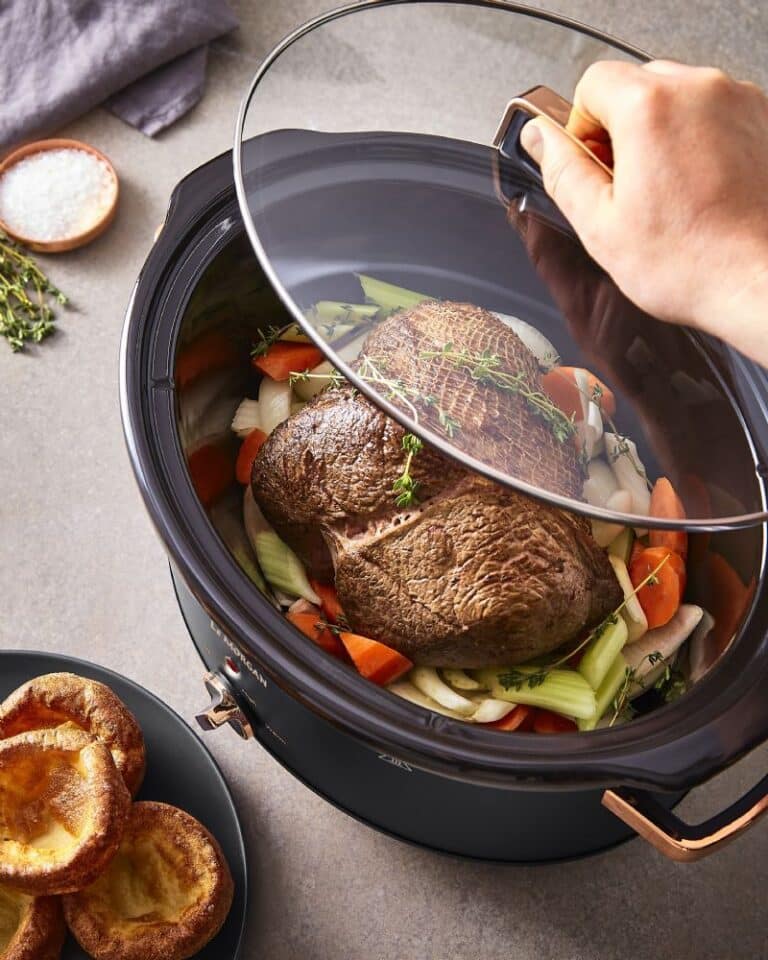 6.5L Slow Cooker - Black & Rose Gold - Image 2