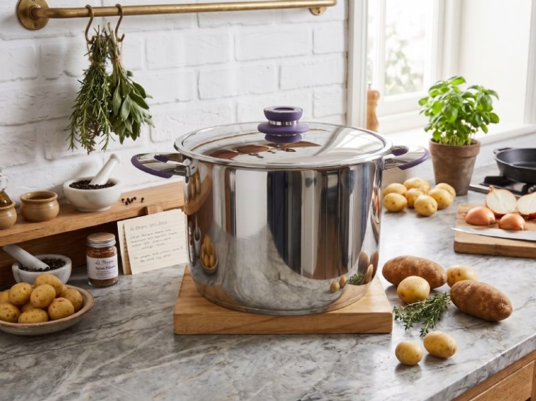 20L Jumbo Pot (available in Black, Red, Purple, Blue) - Image 3